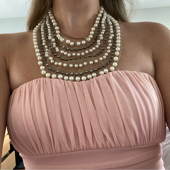 DAVID’S Bridal Petite Maxi Empire Waist Dress with Pearl Necklace - Size 3 - Picture 4 of 13